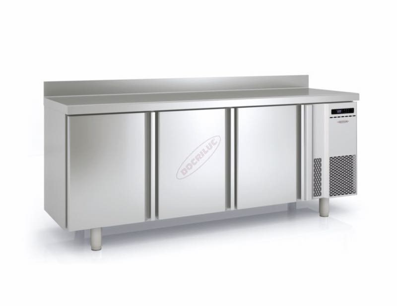 Mesa Fría snack Refrigeración y Congelados BMR-200 Docriluc